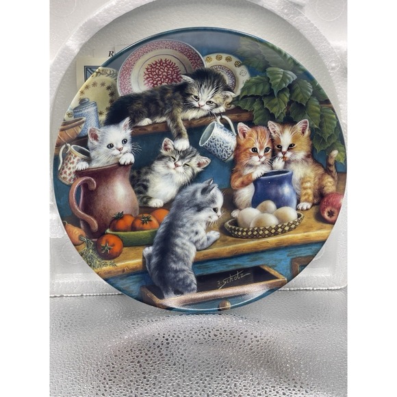 Porcelain Plate: "Kitchen Capers" by Jurgen Scholz; Little Rascals 1998 Bradford - Picture 1 of 3